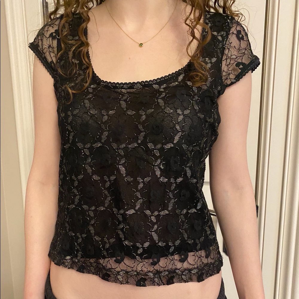 Vintage Paris cropped black & gold tee